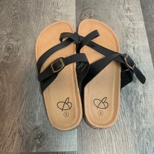Black Strap Sandle with Toe Loop